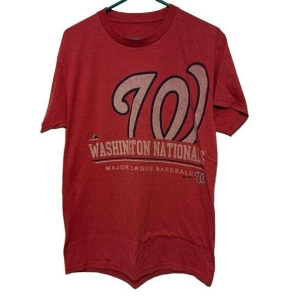 Washington Nationals Size Medium T-Shirt - Picture 1 of 5